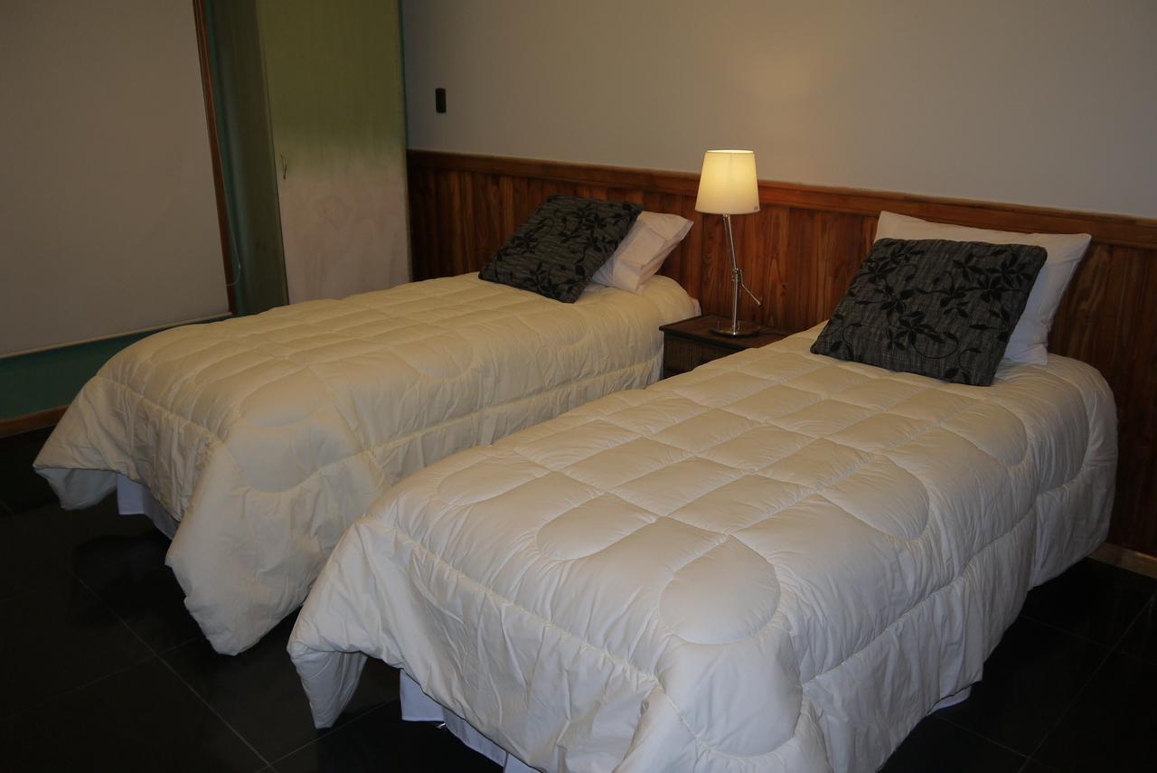 Hostal Keikruk Punta Arenas Exterior photo